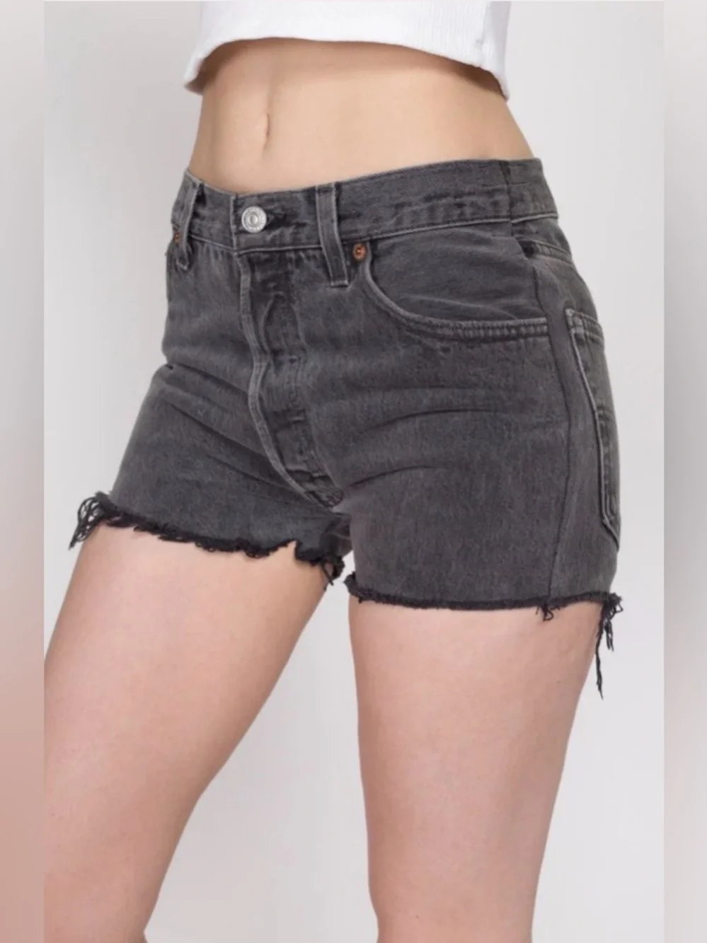 Levis 501 90s Washed Black Cut Off 100% Cotton Jean Shorts, size 31